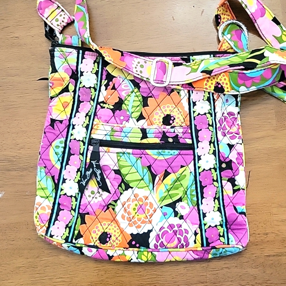 Vera Bradley Hipster Ziggy Zinnia